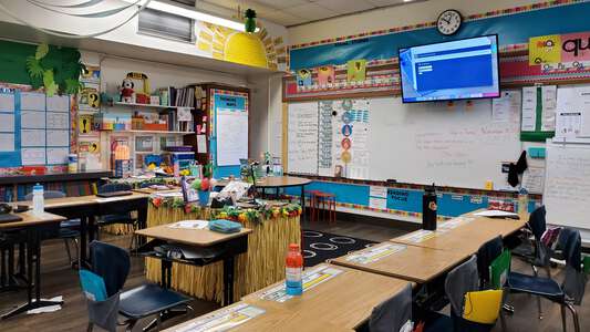 Scenic Heights Elementary School Classroom Standard in Pensacola