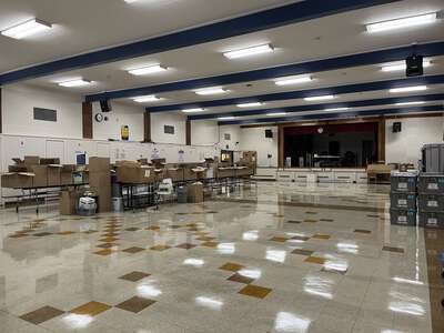 Gray Middle School Cafeteria in Portland