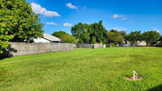Sea Castle Elementary School Field - Practice in Miramr