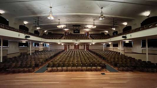 Hood River Auditorium - Performance