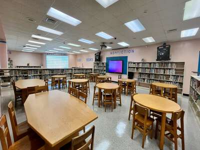 Gratigny Elementary School Library in Miami