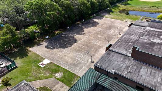 Arlington Middle School Outdoor Basketball Courts (3 hr min) in Jacksonville