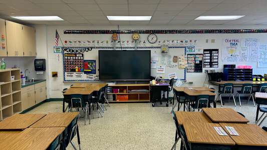 Lynnhaven Elementary School Classroom Standard in Virginia Beach 2
