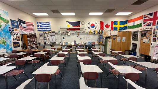 Piedmont Hills High School  Classroom - Standard in San Jose 3
