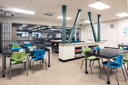 Canyon View Elementary School Room 10 - Innovation Lab in Irvine