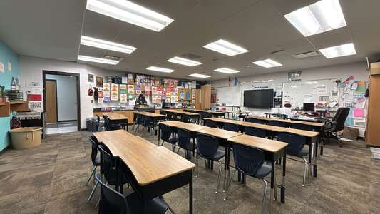 Briarwood Elementary School Classroom Standard in Oklahoma City 3