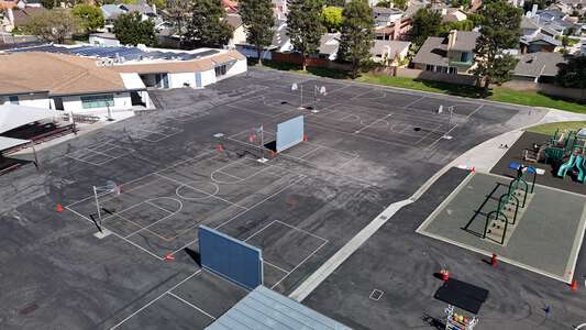 Northwood Elementary School Outdoor Basketball Courts in Irvine