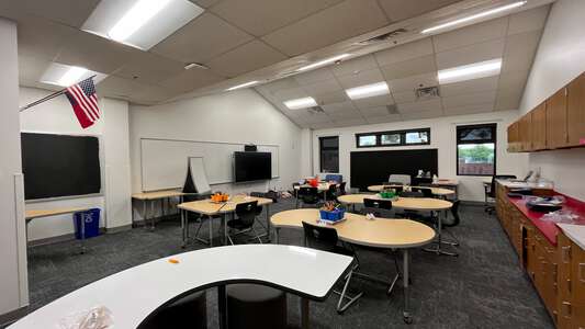 Room B106 - Classroom - MKB