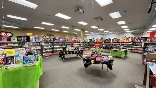 Knight Elementary School Media Center in Lilburn