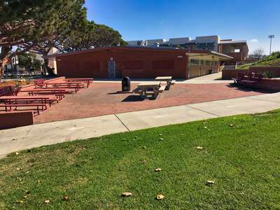Redondo Union High School Courtyard in Redondo Beach