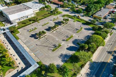 Fort Lauderdale High School Parking Lot - Quad in Fort Lauderdale