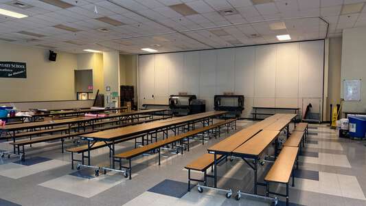Weddle Elementary School Cafeteria in Keizer