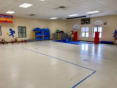 Valeska Hinton Early Childhood Ed. Center Cafeteria in Peoria