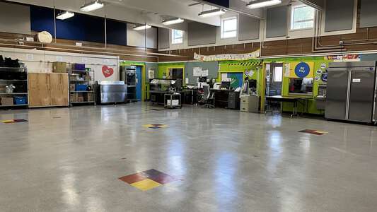 Adams Elementary School Cafeteria in Eugene