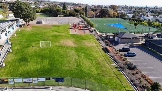 Harbor View Elementary School (K-6) Field - Utility 3 in Corona del Mar