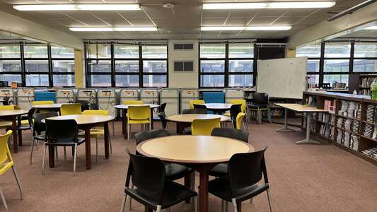 Southside Middle School Library (3 hr min) in Jacksonville