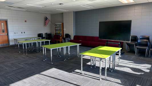 Vickery Creek Middle School Library in Cumming