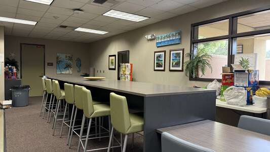 Vista Verde School (K-8) Staff Lounge in Irvine