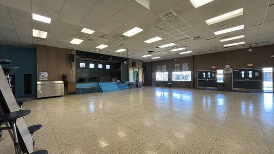 Phoebe Hearst Elementary School Cafeteria in Metairie 2