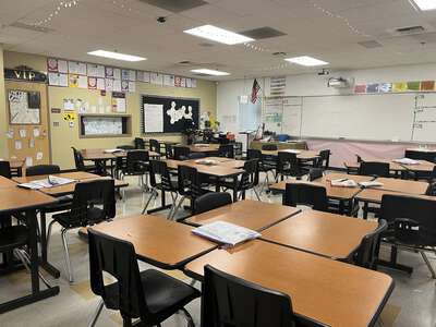 Mission Hills High School Classroom Standard in San Marcos 2