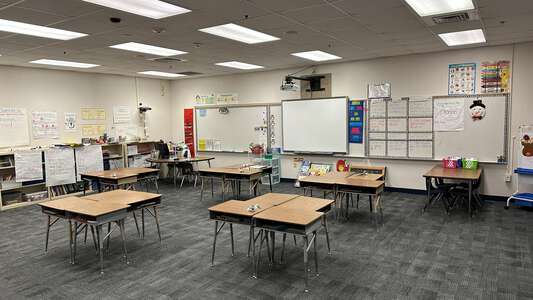Christensen - M. J. Elementary School Classroom Standard in Las Vegas
