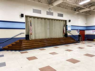 Meyer Elementary School Gym - Room K1 in Richmond