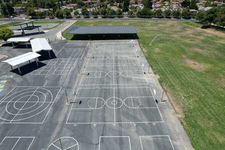 Carmen Dragon Elementary School Outdoor Basketball Courts in Antioch