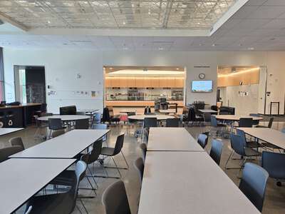 Lincoln High School Cafeteria/Commons in Portland