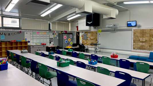 Vista Elementary School Classroom Standard in Simi Valley