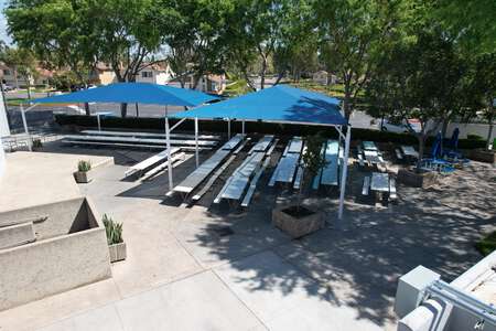 Santiago Hills Elementary School Outdoor Lunch Area in Irvine