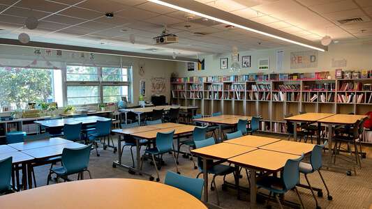 Sheppard Accelerated Elementary School Classroom Standard in Santa Rosa 3