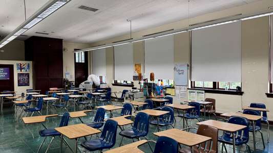 Eliot Arts Magnet Academy Classroom Standard in Altadena