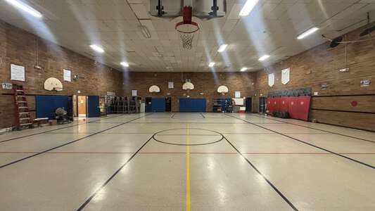 Oak Hills Elementary School Gym in Beaverton