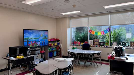 Broadmoor Elementary School Classroom Standard in Baton Rouge