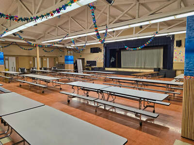 Buckman K-5 School Cafeteria in Portland