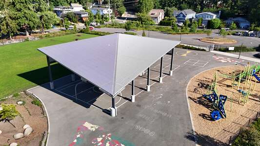 Peter Kirk Elementary School Outdoor Basketball Courts in Kirkland