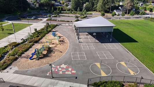 Peter Kirk Elementary School Outdoor Basketball Courts in Kirkland