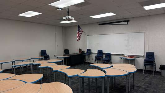 Grady Rasco Middle School Classroom Standard in Lake Jackson