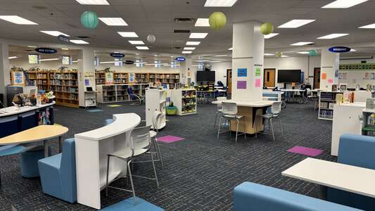 Corporate Landing Middle School Library in Virginia Beach