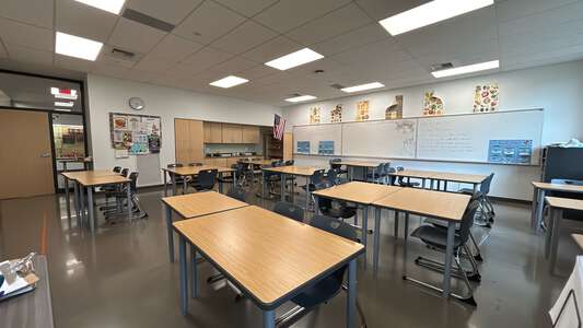 North Eugene High School Classroom Standard in Eugene 5