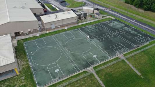 James M. Marlowe Elementary School Outdoor Basketball Courts in New Port Richey 2