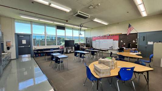 Arroyo Elementary School Classroom Standard in Pomona