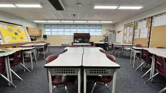 Arroyo Elementary School Classroom Standard in Pomona