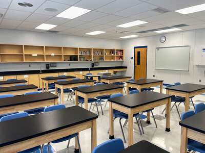 Paul R. Smith Middle School Classroom Standard in Holiday