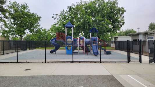 Harvest Valley Elementary School in Menifee California Slideshow Image 9