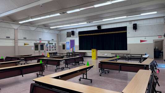 Arlington Heights Elementary School Student Dining (3 hr min) in Jacksonville