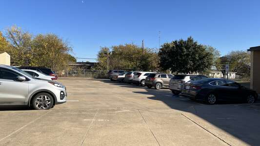 Maudrie M Walton Elementary School Parking Lot in Fort Worth