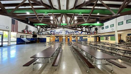 Evergreen Middle School Commons (Cafeteria) in Redmond