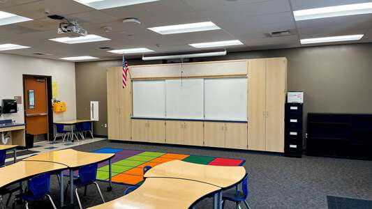 Hemet Elementary School Classroom Standard in Hemet