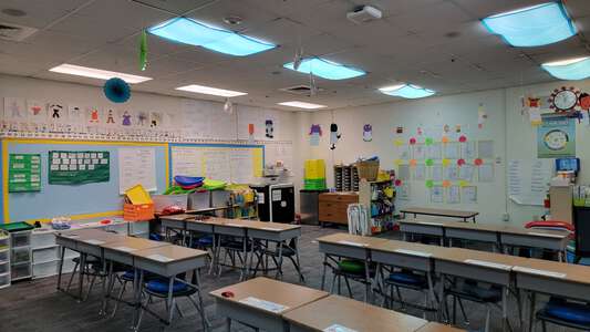 Hinman - Edna F. Elementary School Classroom Standard in Henderson